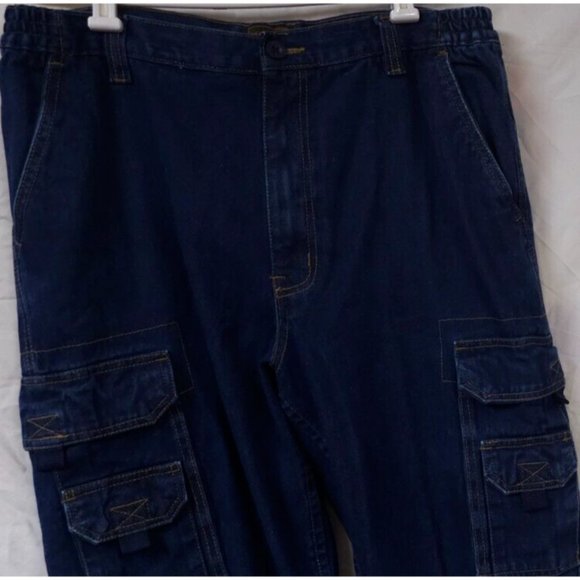 Boulder Creek Trading Company 34-38 Dark Wash High Rise Cargo Jeans 30" Inseam - Picture 2 of 15